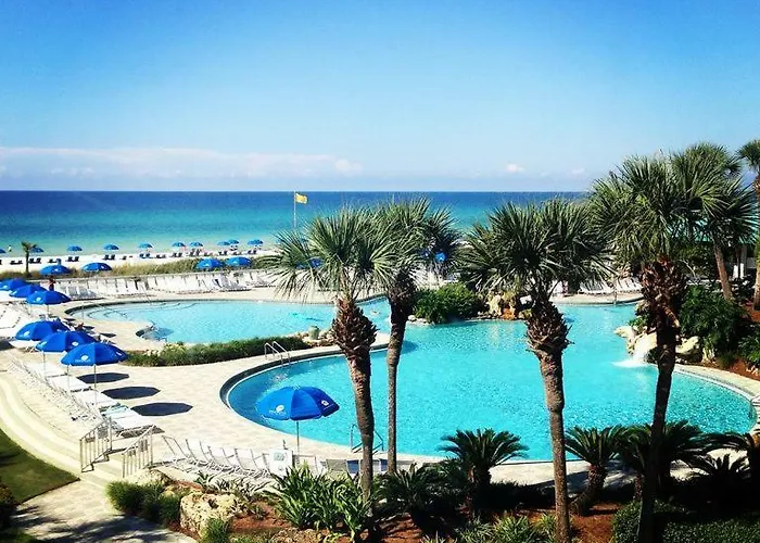 Edgewater Beautiful 2 Bedroom 2 Bath!